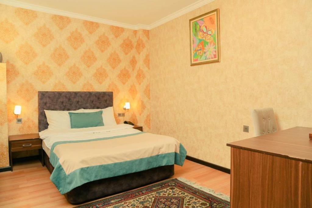 The Center Hotel Baku Zewnętrze zdjęcie